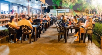 Lei seca: Entra em vigor decreto que fecha bares às 23h em Goiânia